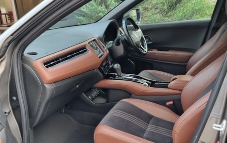 Honda Vezel, 2019 год, 2 250 000 рублей, 13 фотография