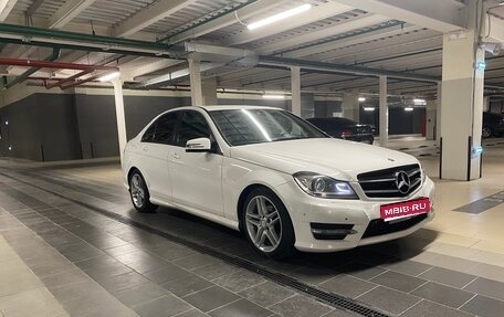 Mercedes-Benz C-Класс, 2012 год, 1 175 000 рублей, 1 фотография
