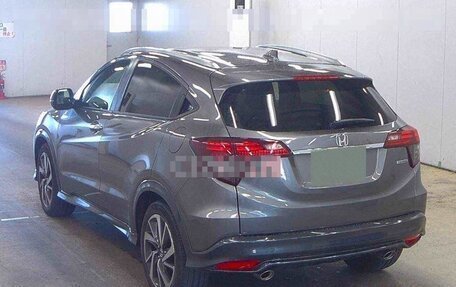 Honda Vezel, 2019 год, 2 250 000 рублей, 25 фотография