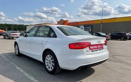 Audi A4, 2013 год, 1 600 000 рублей, 6 фотография