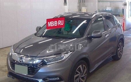 Honda Vezel, 2019 год, 2 250 000 рублей, 24 фотография