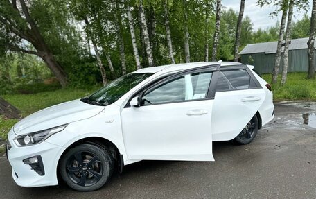 KIA cee'd III, 2019 год, 1 550 000 рублей, 10 фотография