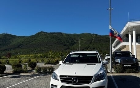 Mercedes-Benz M-Класс, 2014 год, 3 150 000 рублей, 3 фотография