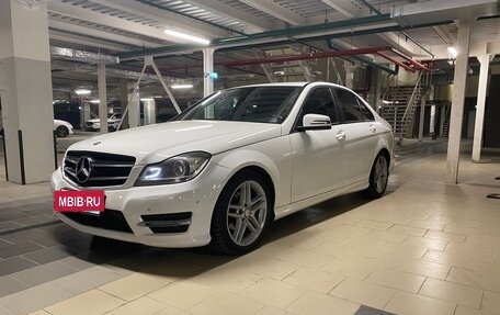 Mercedes-Benz C-Класс, 2012 год, 1 175 000 рублей, 7 фотография