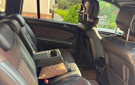 Mercedes-Benz GL-Класс, 2011 год, 3 450 000 рублей, 10 фотография