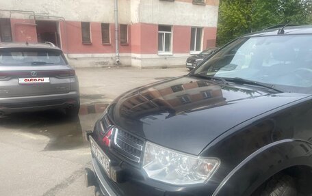 Mitsubishi Pajero Sport II рестайлинг, 2015 год, 2 300 000 рублей, 8 фотография