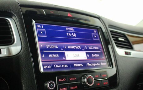 Volkswagen Touareg III, 2012 год, 2 148 000 рублей, 15 фотография