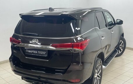 Toyota Fortuner II, 2017 год, 2 845 000 рублей, 9 фотография