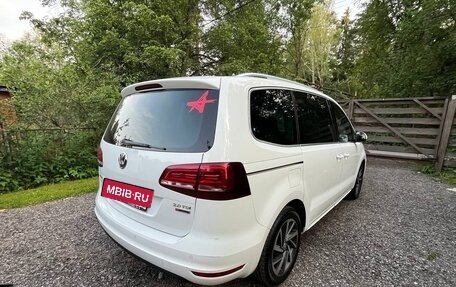 Volkswagen Sharan II, 2017 год, 2 250 000 рублей, 9 фотография