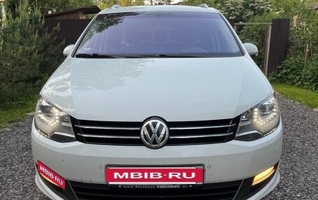 Volkswagen Sharan II, 2017 год, 2 250 000 рублей, 7 фотография