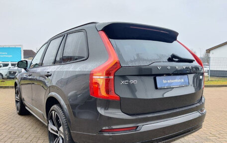 Volvo XC90 II рестайлинг, 2024 год, 7 635 000 рублей, 2 фотография