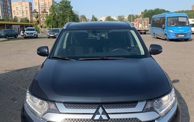 Mitsubishi Outlander III рестайлинг 3, 2019 год, 2 200 000 рублей, 1 фотография