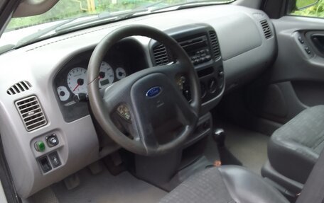 Ford Escape II, 2001 год, 2 фотография