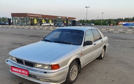 Mitsubishi Galant VIII, 1991 год, 260 000 рублей, 9 фотография