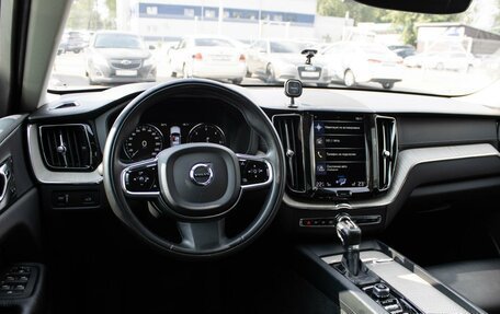 Volvo XC60 II, 2019 год, 2 880 000 рублей, 12 фотография
