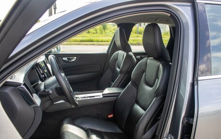 Volvo XC60 II, 2019 год, 2 880 000 рублей, 9 фотография