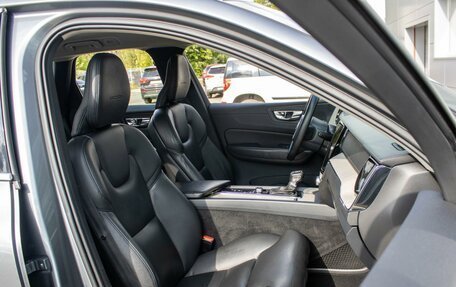 Volvo XC60 II, 2019 год, 2 880 000 рублей, 7 фотография