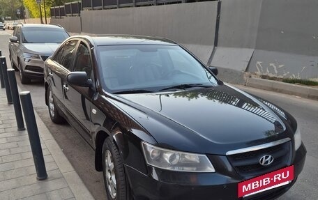 Hyundai Sonata VI, 2005 год, 500 000 рублей, 2 фотография