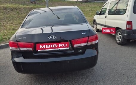 Hyundai Sonata VI, 2005 год, 500 000 рублей, 10 фотография