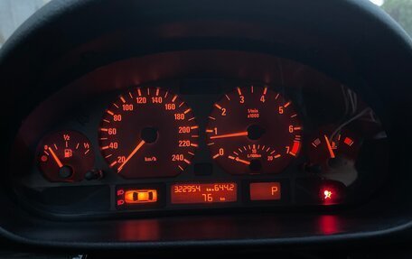 BMW 3 серия, 2003 год, 666 666 рублей, 13 фотография