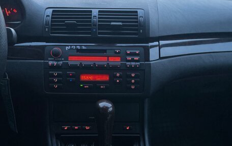 BMW 3 серия, 2003 год, 666 666 рублей, 14 фотография