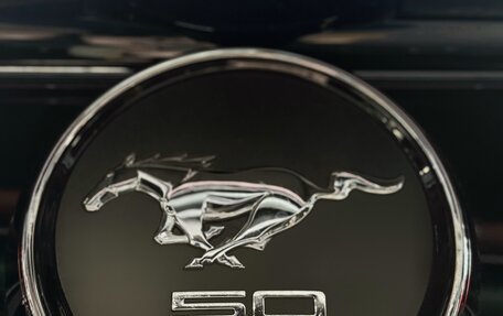 Ford Mustang VI рестайлинг, 2015 год, 3 300 000 рублей, 27 фотография