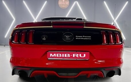 Ford Mustang VI рестайлинг, 2015 год, 3 300 000 рублей, 17 фотография