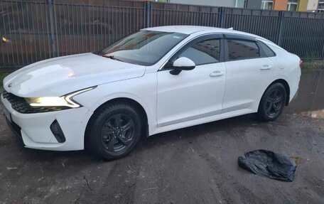 KIA K5, 2021 год, 1 650 000 рублей, 2 фотография