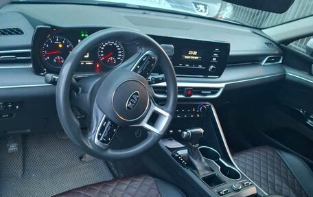 KIA K5, 2021 год, 1 650 000 рублей, 8 фотография