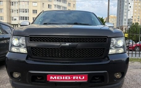 Chevrolet Tahoe III, 2013 год, 2 200 000 рублей, 5 фотография