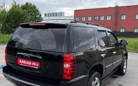Chevrolet Tahoe III, 2013 год, 2 200 000 рублей, 2 фотография