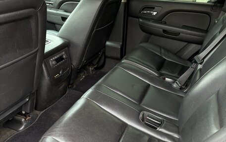 Chevrolet Tahoe III, 2013 год, 2 200 000 рублей, 16 фотография
