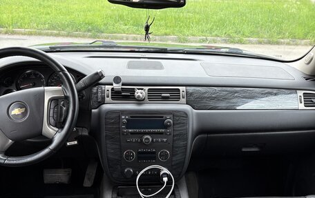Chevrolet Tahoe III, 2013 год, 2 200 000 рублей, 15 фотография