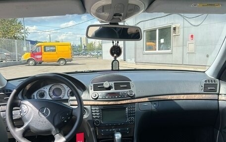 Mercedes-Benz E-Класс, 2002 год, 1 200 000 рублей, 2 фотография