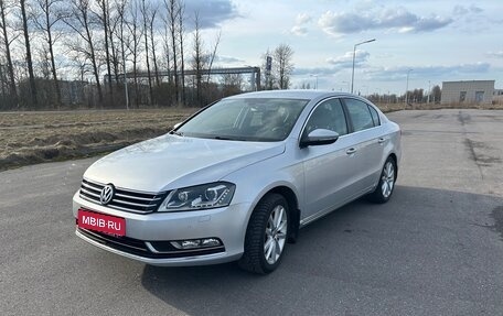 Volkswagen Passat B7, 2012 год, 1 100 000 рублей, 1 фотография