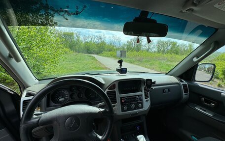 Mitsubishi Pajero III рестайлинг, 2005 год, 1 250 000 рублей, 14 фотография