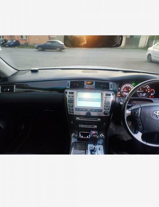 Toyota Crown Majesta, 2005 год, 850 000 рублей, 4 фотография