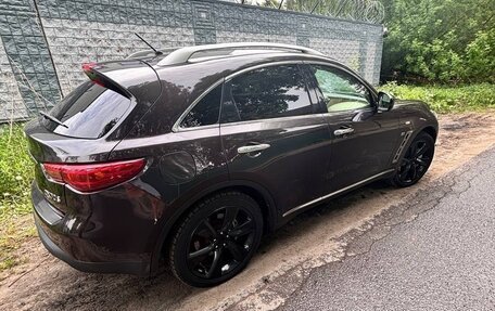Infiniti QX70, 2015 год, 2 550 000 рублей, 4 фотография