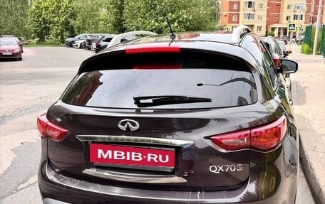 Infiniti QX70, 2015 год, 2 550 000 рублей, 9 фотография