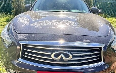 Infiniti QX70, 2015 год, 2 550 000 рублей, 14 фотография