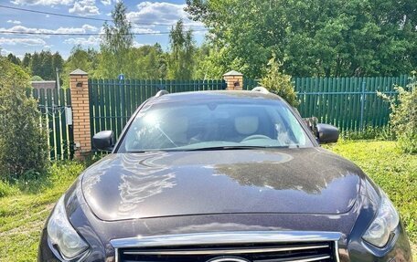 Infiniti QX70, 2015 год, 2 550 000 рублей, 22 фотография