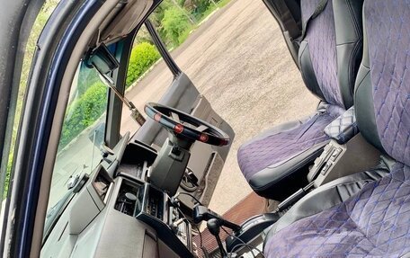 Nissan Terrano II рестайлинг, 1992 год, 500 000 рублей, 8 фотография