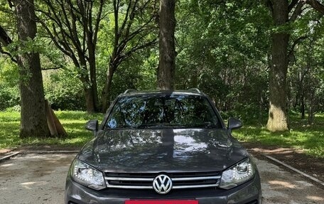 Volkswagen Touareg III, 2012 год, 2 099 000 рублей, 6 фотография