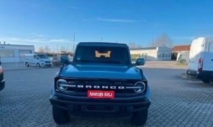 Ford Bronco, 2022 год, 4 295 000 рублей, 1 фотография