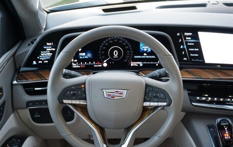 Cadillac Escalade V, 2022 год, 13 815 000 рублей, 9 фотография