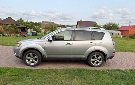 Mitsubishi Outlander III рестайлинг 3, 2008 год, 850 000 рублей, 3 фотография