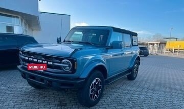 Ford Bronco, 2022 год, 4 295 000 рублей, 2 фотография