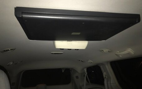 Chrysler Town & Country V рестайлинг, 2010 год, 1 790 000 рублей, 7 фотография