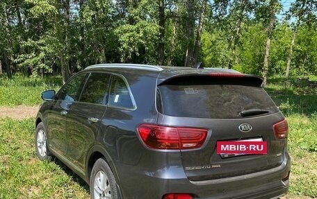 KIA Sorento III Prime рестайлинг, 2018 год, 3 000 000 рублей, 3 фотография