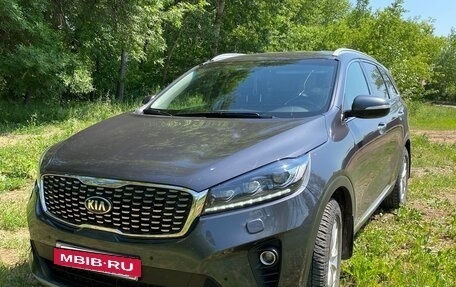 KIA Sorento III Prime рестайлинг, 2018 год, 3 000 000 рублей, 2 фотография